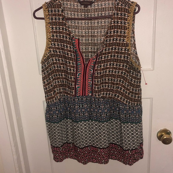 Ranna Gill Tan and Brown Graphic Tank Top 21” pit to pit. 26” length bohemian - Picture 7 of 7